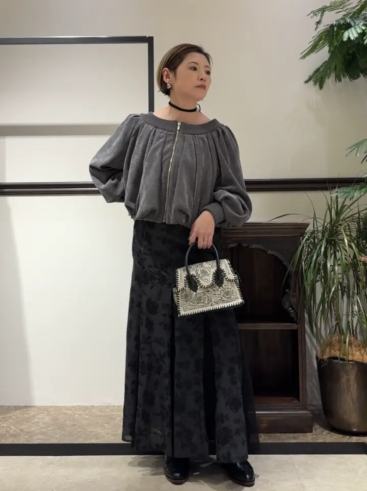 GRACE CONTINENTAL N.YURI コーディネート画像