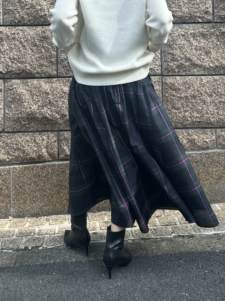 GRACE CONTINENTAL 古川温子 コーディネート画像