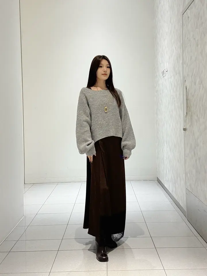 GRACE CONTINENTAL 王　宇キン コーディネート画像