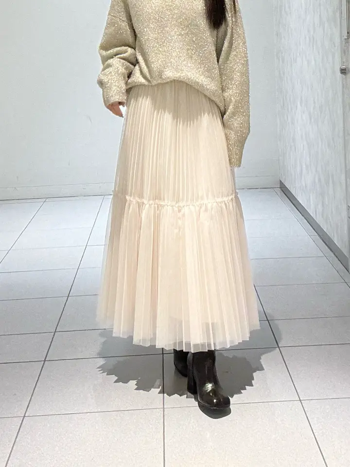 GRACE CONTINENTAL 王　宇キン コーディネート画像