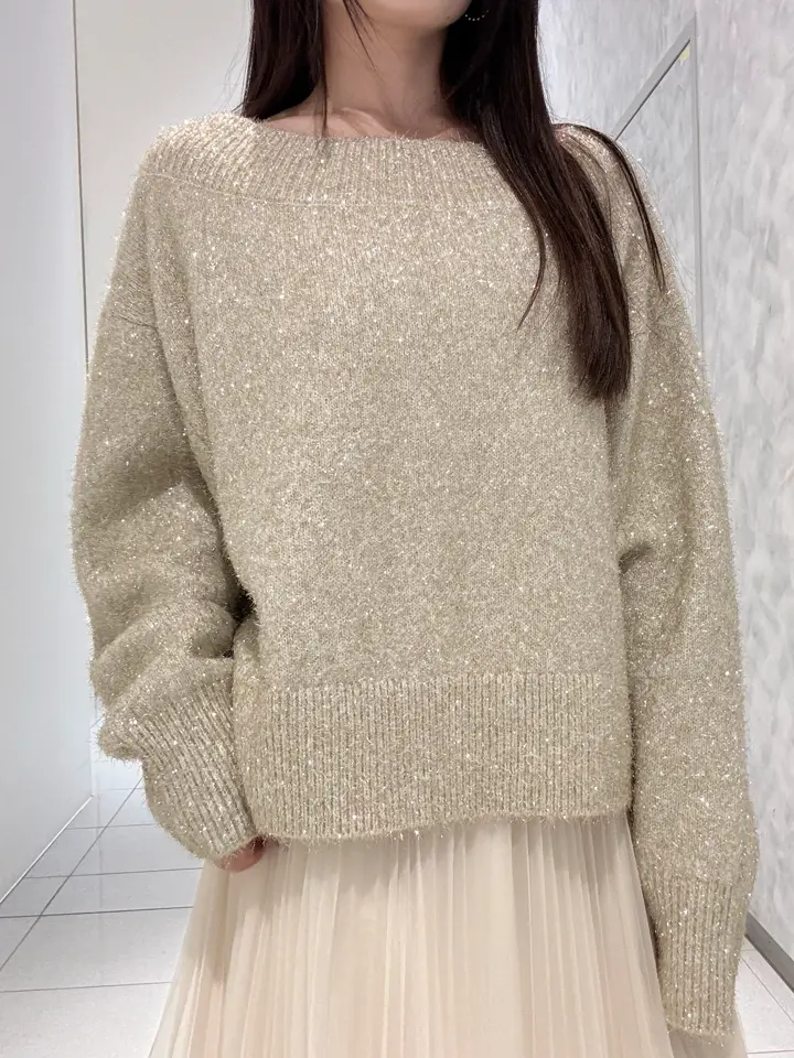 GRACE CONTINENTAL 王　宇キン コーディネート画像