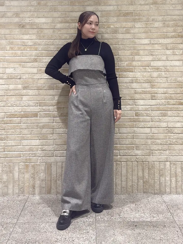 GRACE CONTINENTAL 泉　敦子 コーディネート画像