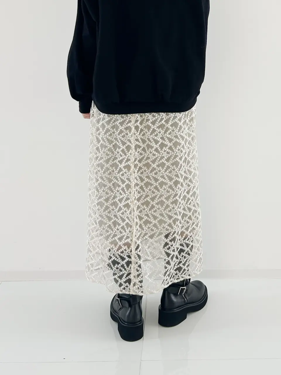 GRACE CONTINENTAL 古川温子 コーディネート画像