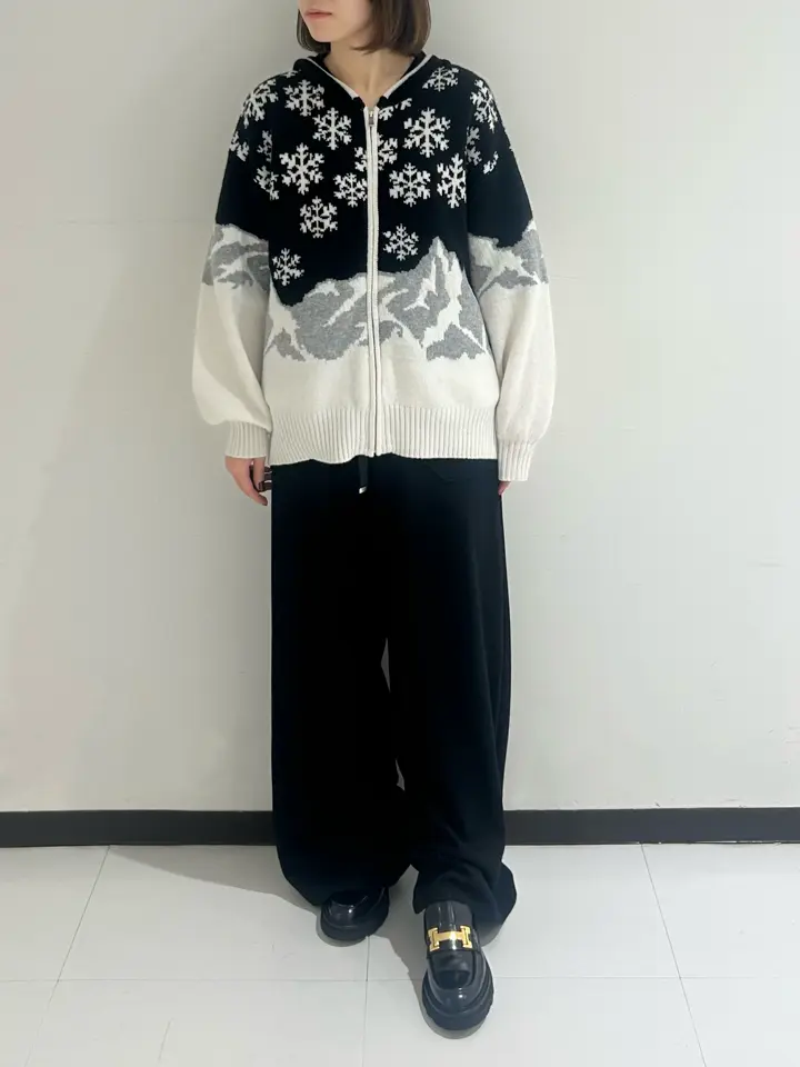 GRACE CONTINENTAL 狩野　珠季 コーディネート画像