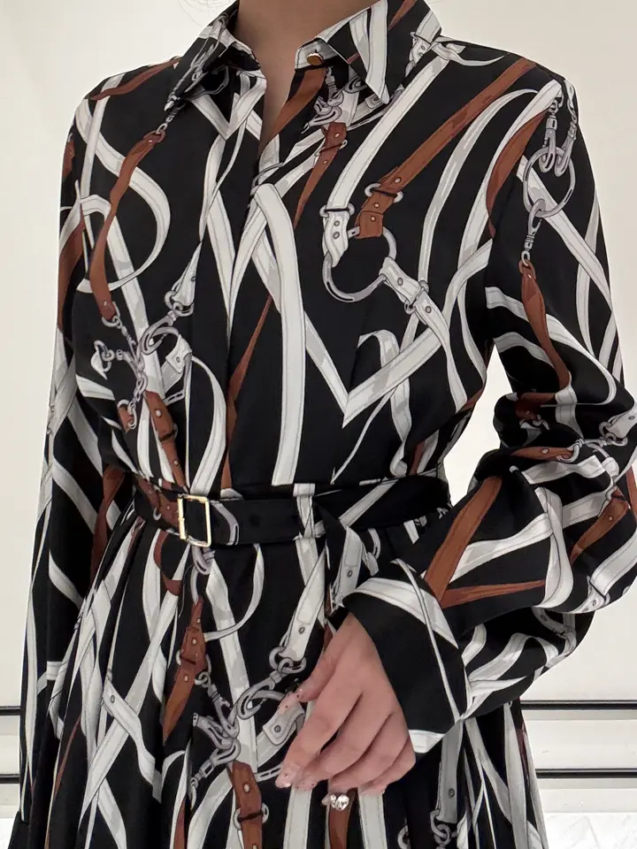 GRACE CONTINENTAL Kikuchi コーディネート画像