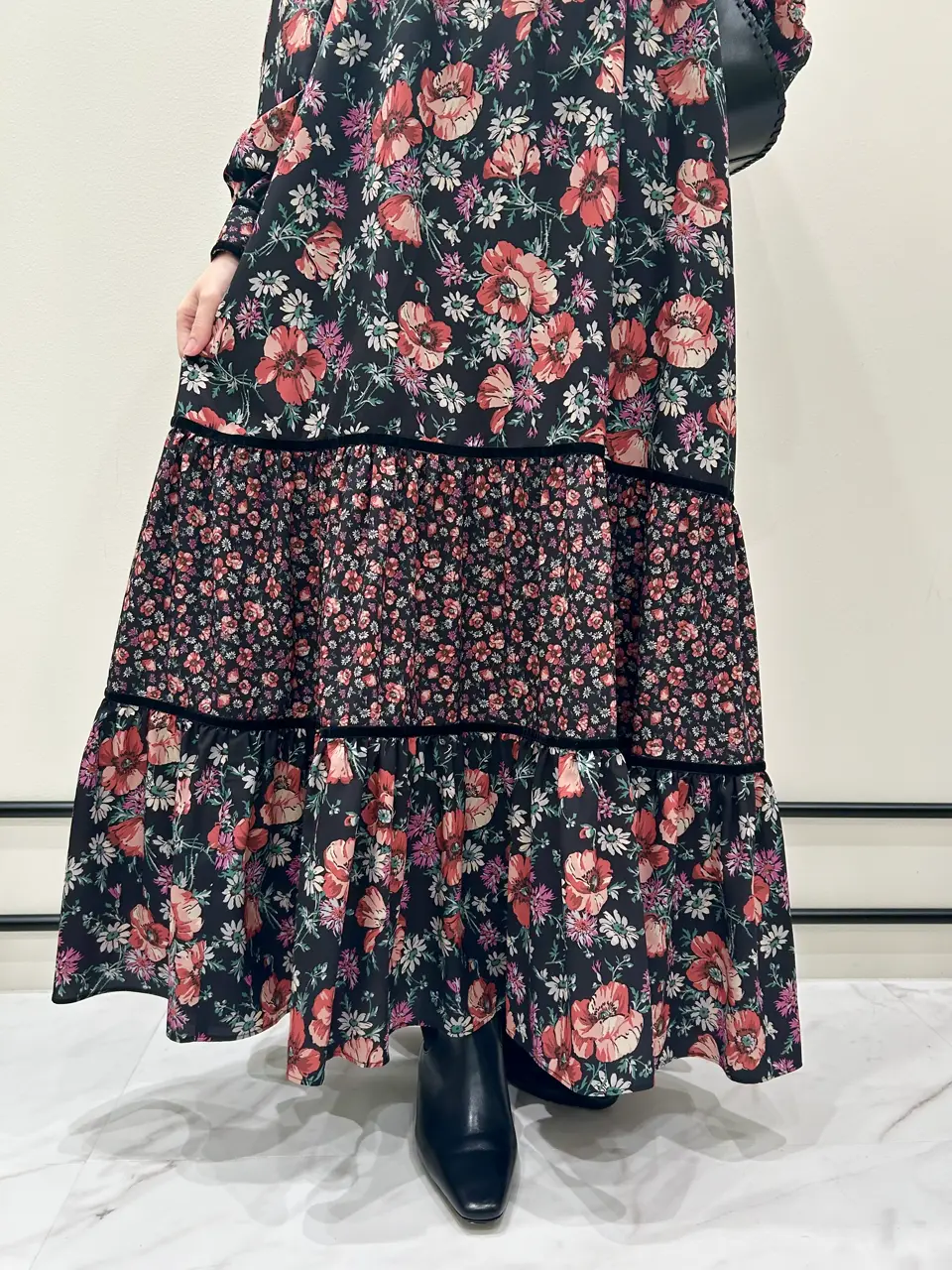 GRACE CONTINENTAL 若園　ひかり コーディネート画像