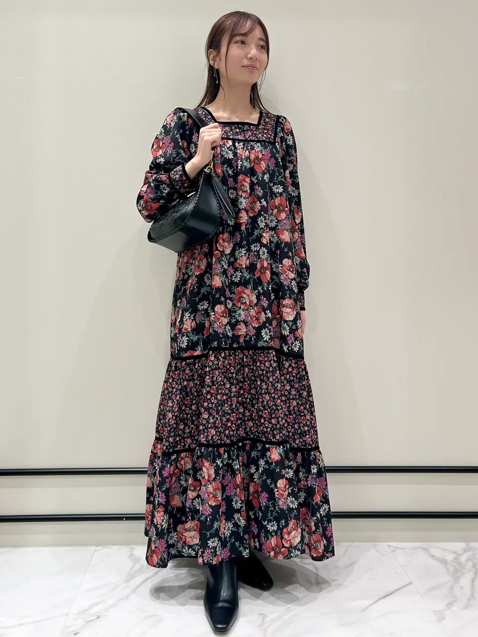 GRACE CONTINENTAL 若園　ひかり コーディネート画像