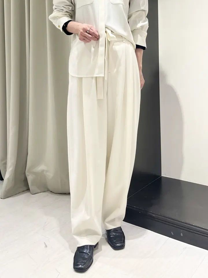 GRACE CONTINENTAL 亀田 未希 コーディネート画像