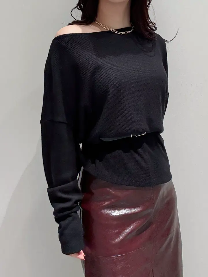 GRACE CONTINENTAL MOMOKO コーディネート画像