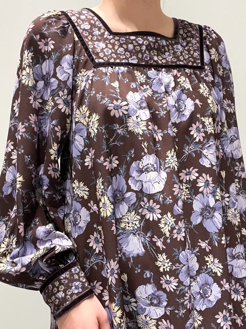 GRACE CONTINENTAL CHISAKO.S コーディネート画像