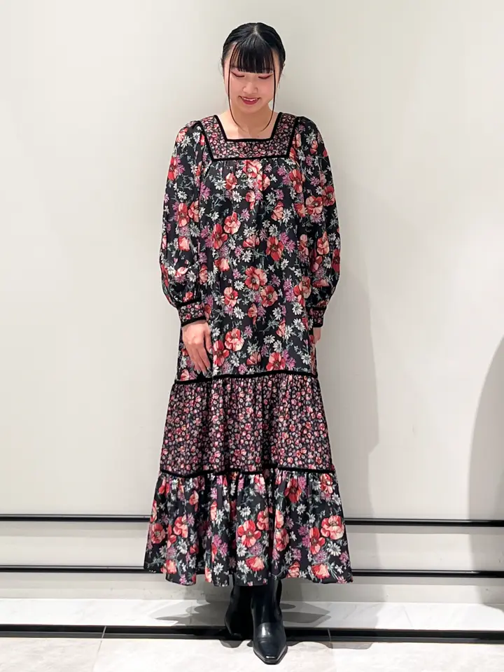 GRACE CONTINENTAL CHISAKO.S コーディネート画像