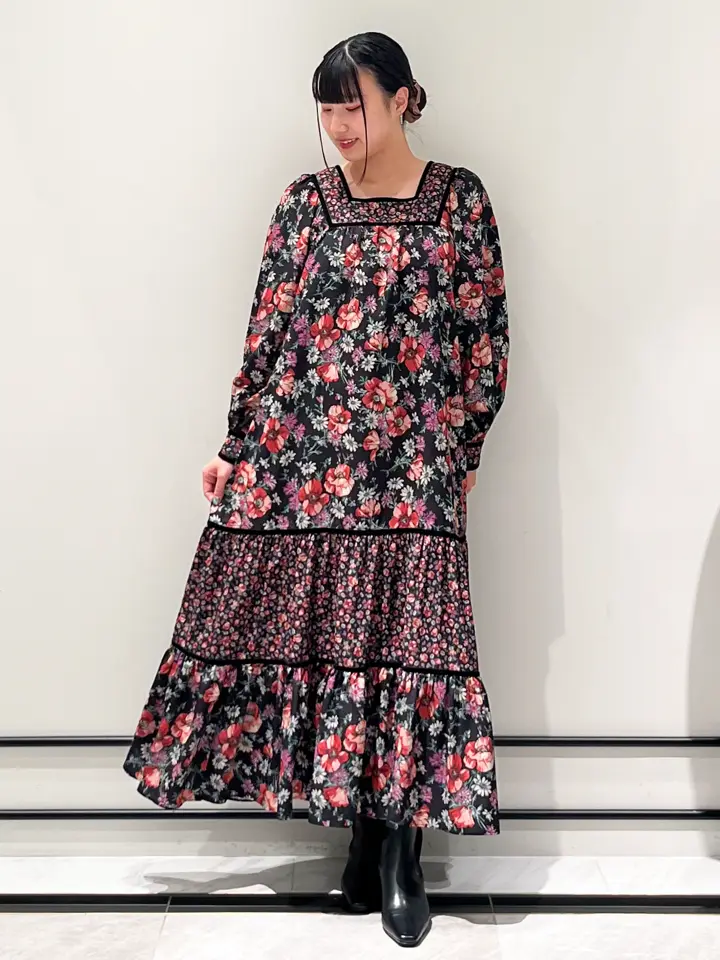 GRACE CONTINENTAL CHISAKO.S コーディネート画像