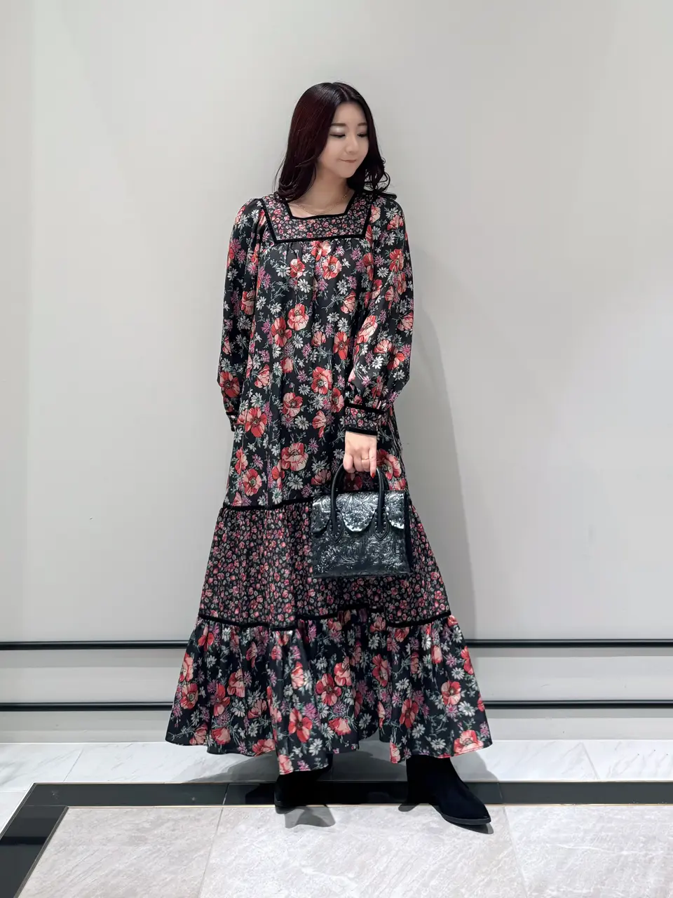  MOMOKO コーディネート画像