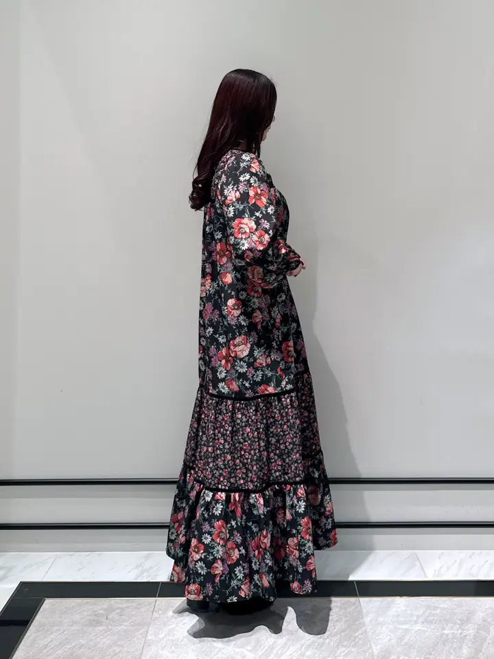 GRACE CONTINENTAL MOMOKO コーディネート画像