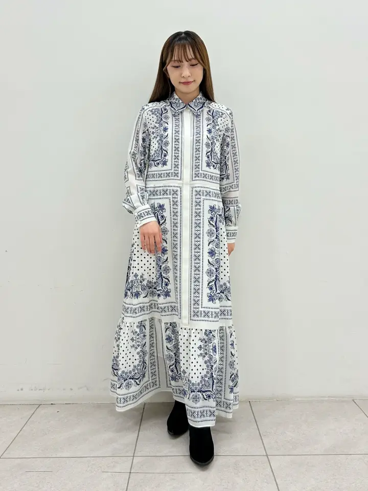 GRACE CONTINENTAL Miu Akamatsu コーディネート画像