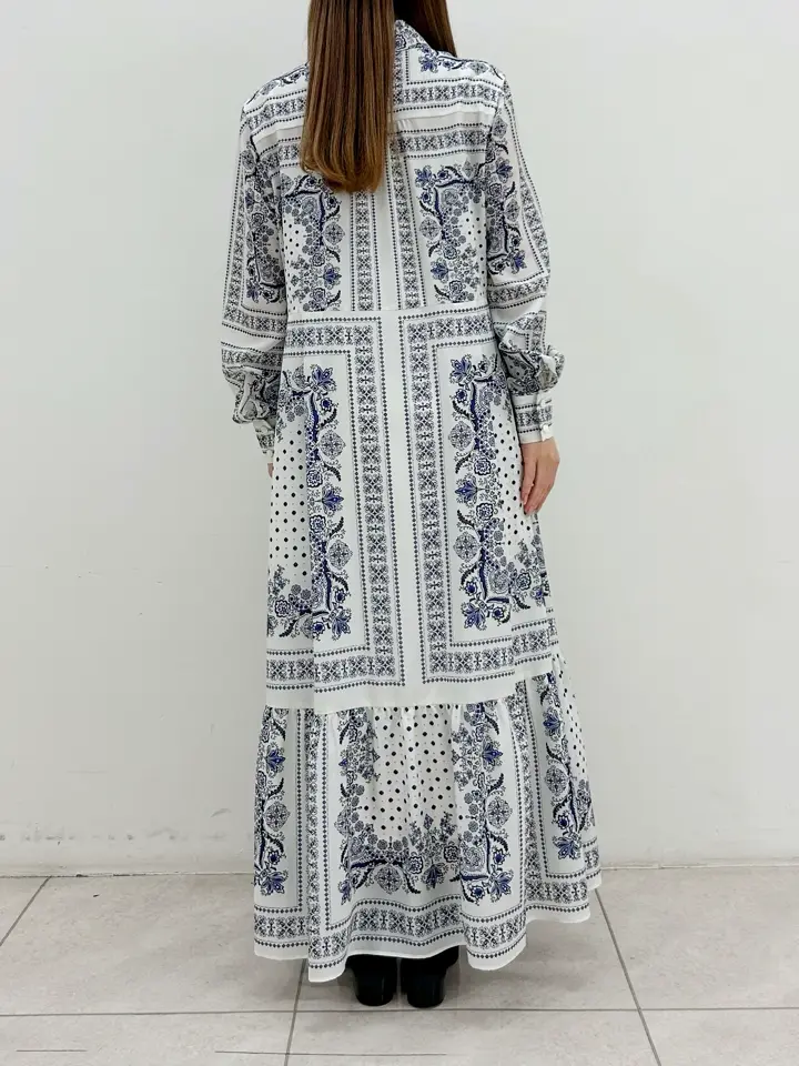 GRACE CONTINENTAL Miu Akamatsu コーディネート画像