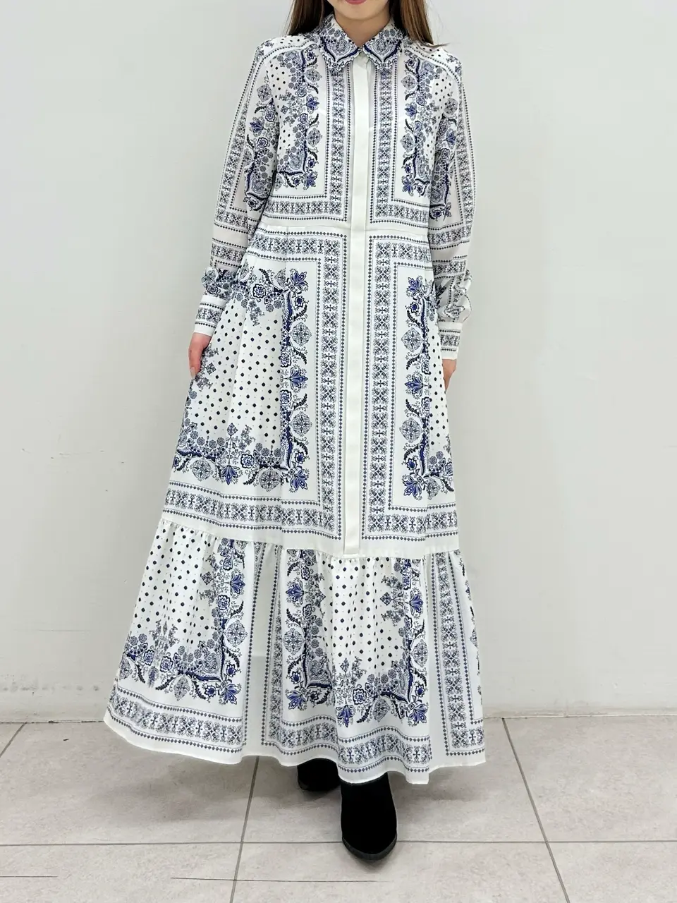 GRACE CONTINENTAL Miu Akamatsu コーディネート画像