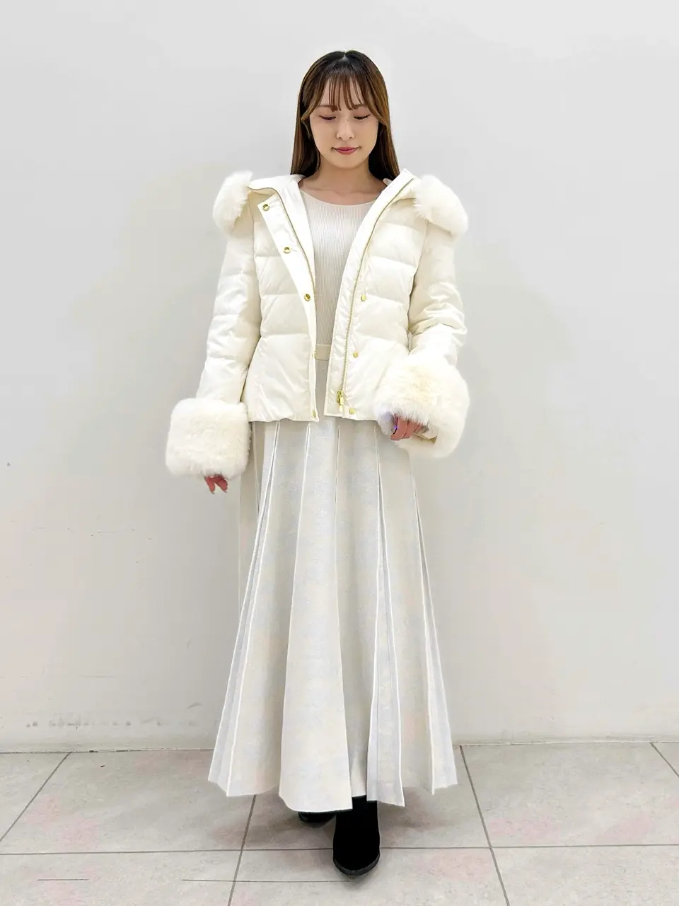  Miu Akamatsu コーディネート画像