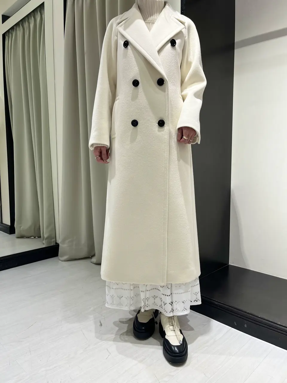 GRACE CONTINENTAL 亀田 未希 コーディネート画像