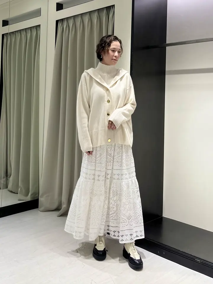 GRACE CONTINENTAL 亀田 未希 コーディネート画像