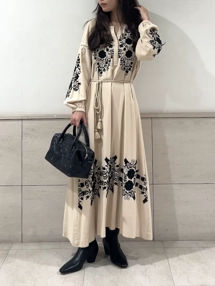  加藤   恵理奈 コーディネート画像