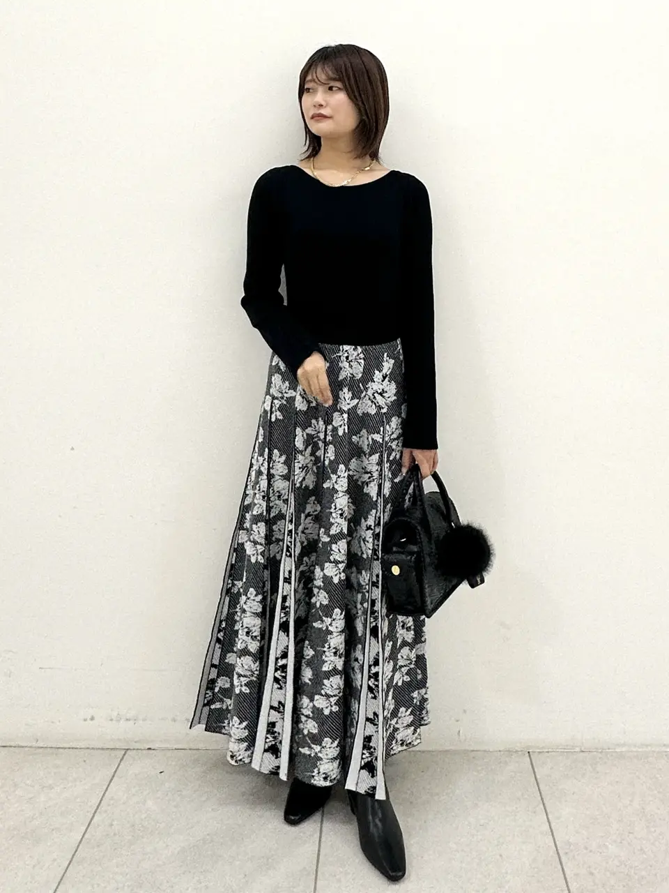 GRACE CONTINENTAL MORITA AI コーディネート画像