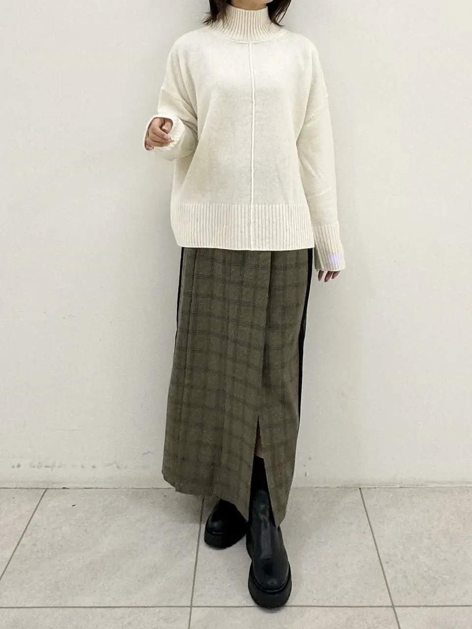 GRACE CONTINENTAL MORITA AI コーディネート画像