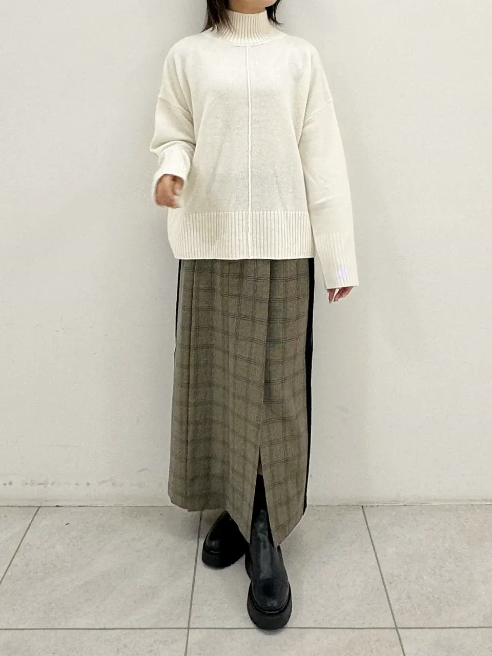 GRACE CONTINENTAL MORITA AI コーディネート画像