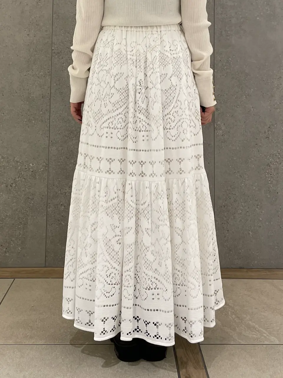 GRACE CONTINENTAL 清水　杏梨 コーディネート画像