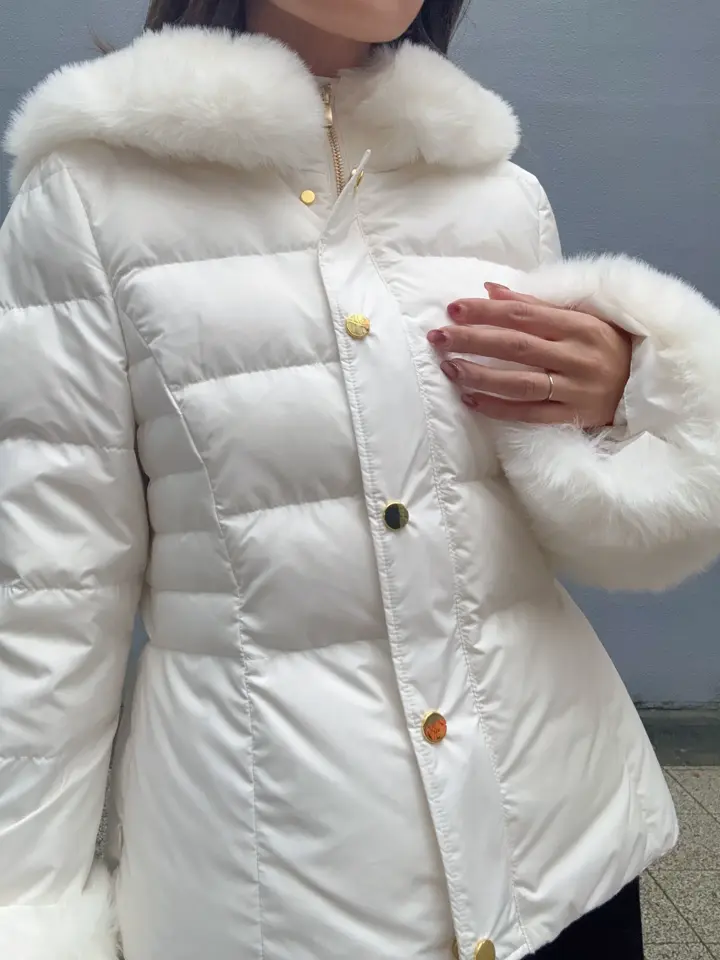 GRACE CONTINENTAL yukimi yonee コーディネート画像