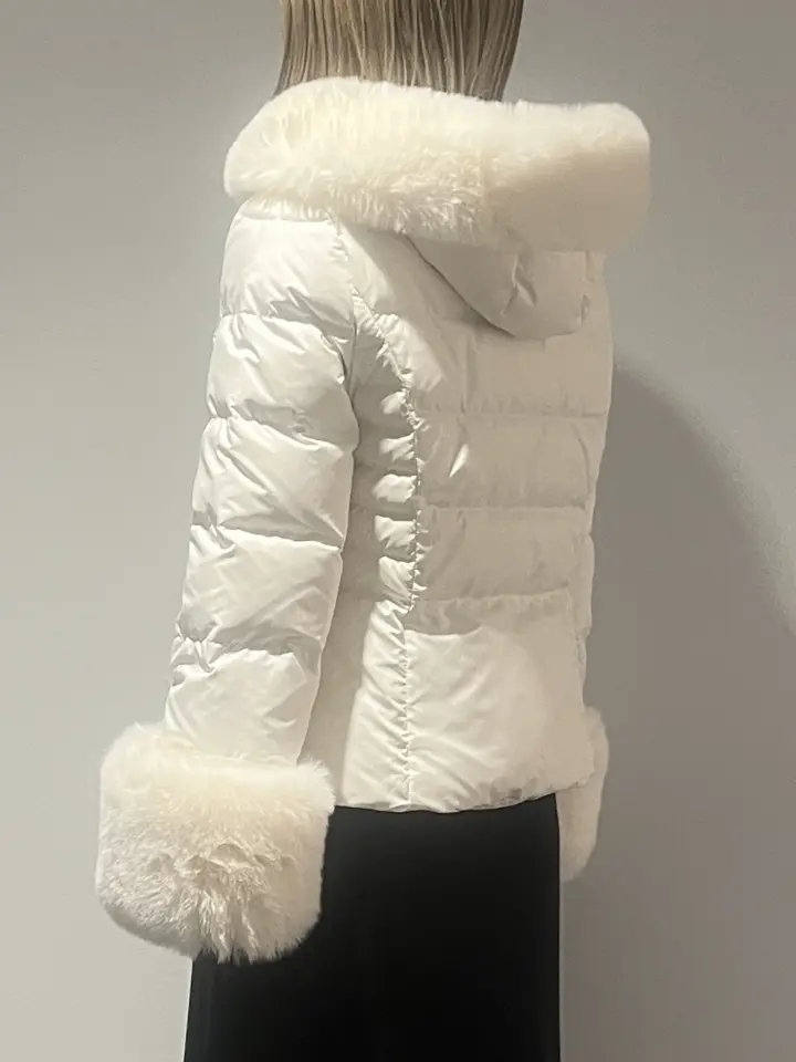 GRACE CONTINENTAL Fujisawa Yuri コーディネート画像