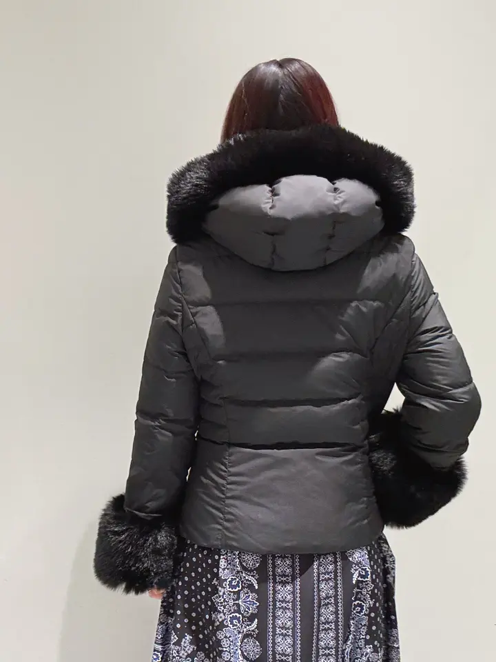 GRACE CONTINENTAL MOMOKO コーディネート画像