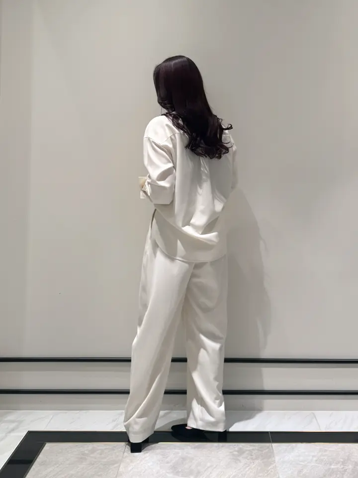 GRACE CONTINENTAL MOMOKO コーディネート画像