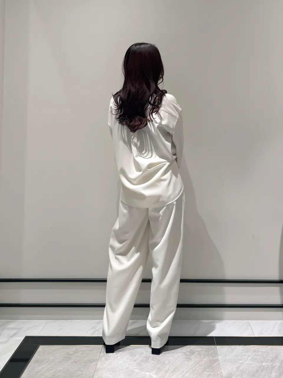 GRACE CONTINENTAL MOMOKO コーディネート画像