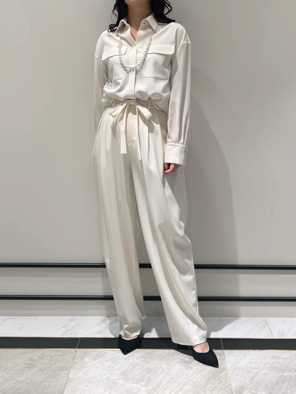 GRACE CONTINENTAL MOMOKO コーディネート画像