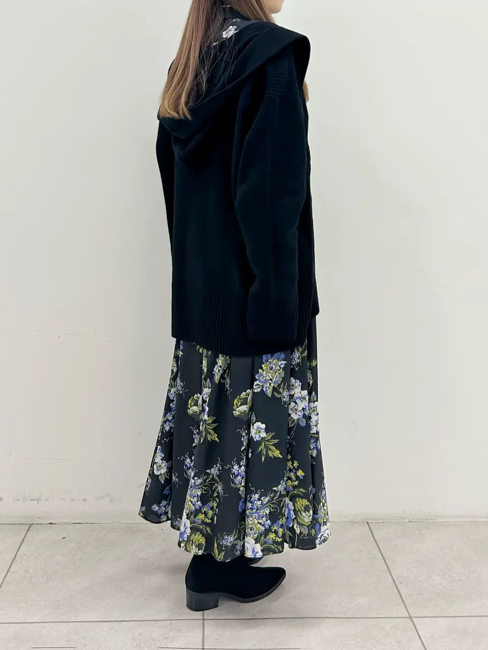 GRACE CONTINENTAL Miu Akamatsu コーディネート画像