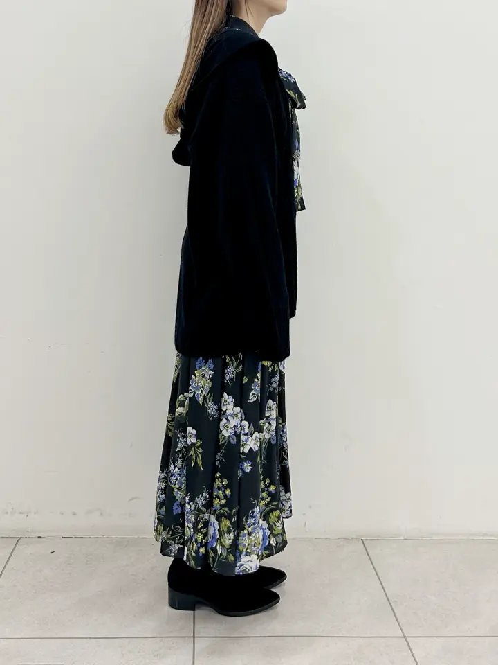 GRACE CONTINENTAL Miu Akamatsu コーディネート画像