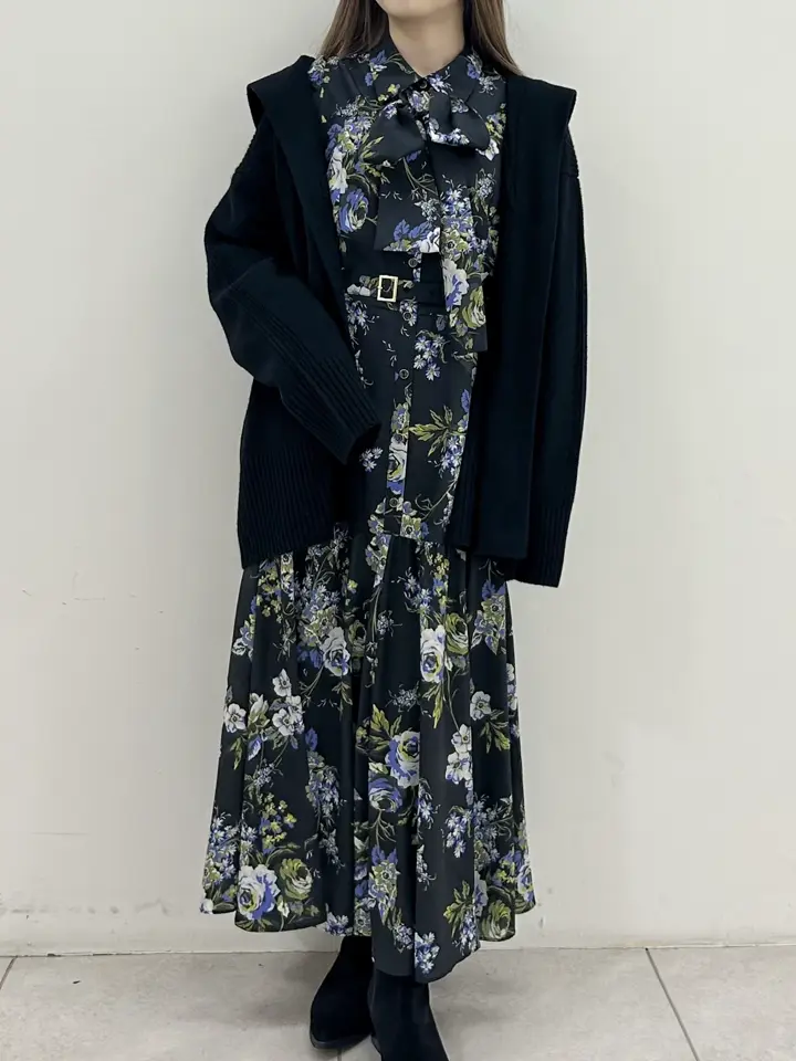 GRACE CONTINENTAL Miu Akamatsu コーディネート画像