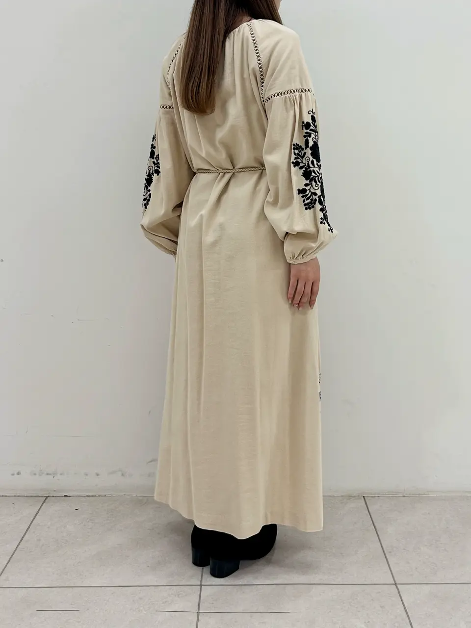 GRACE CONTINENTAL Miu Akamatsu コーディネート画像