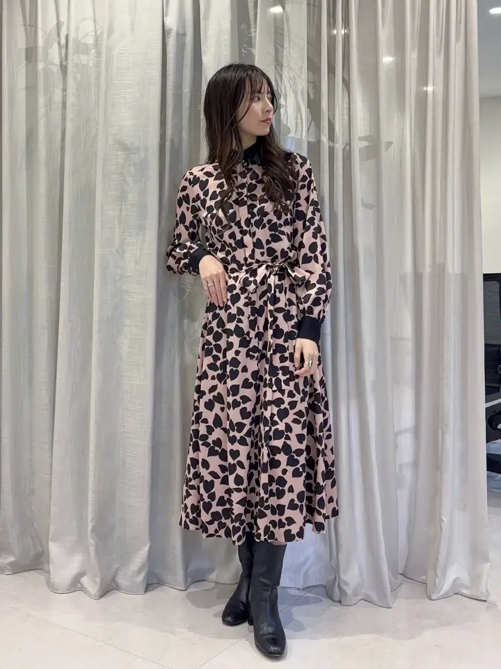 GRACE CONTINENTAL Hikaru Okada コーディネート画像