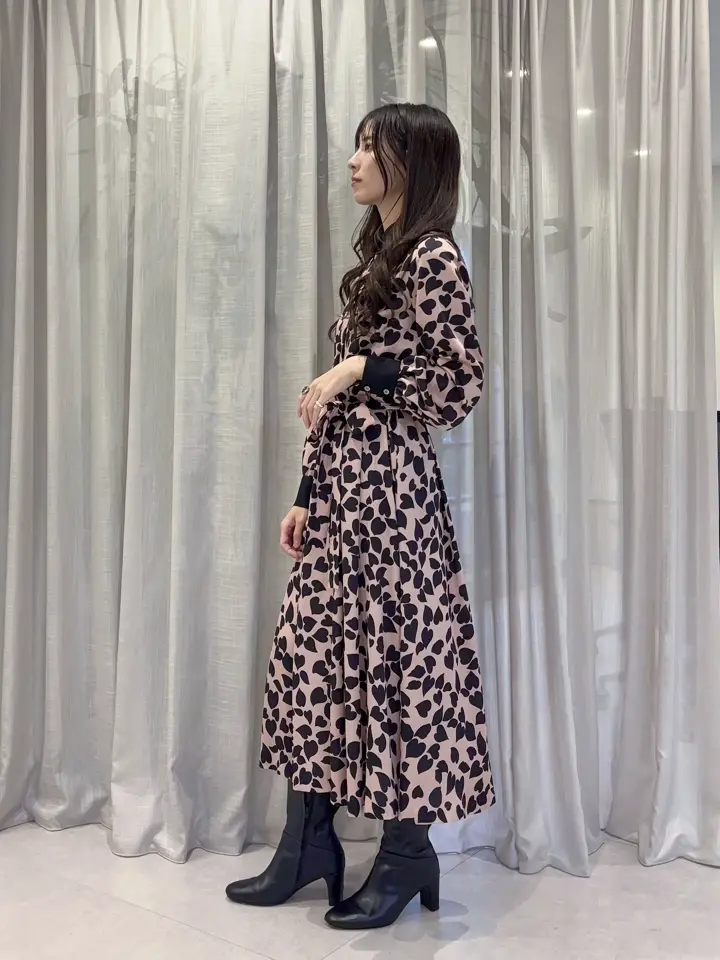 GRACE CONTINENTAL Hikaru Okada コーディネート画像