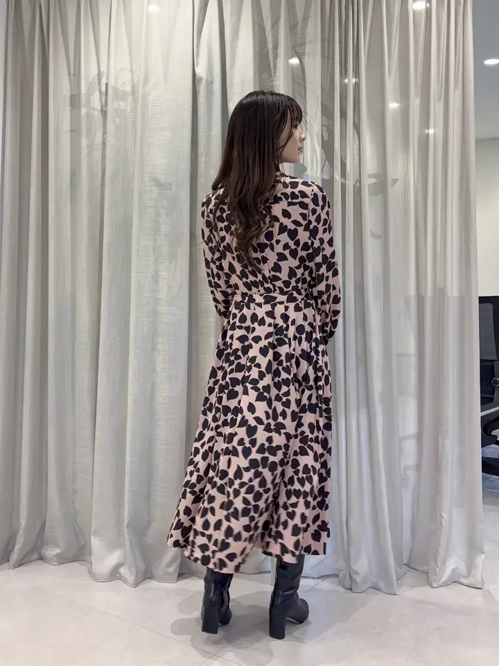 GRACE CONTINENTAL Hikaru Okada コーディネート画像