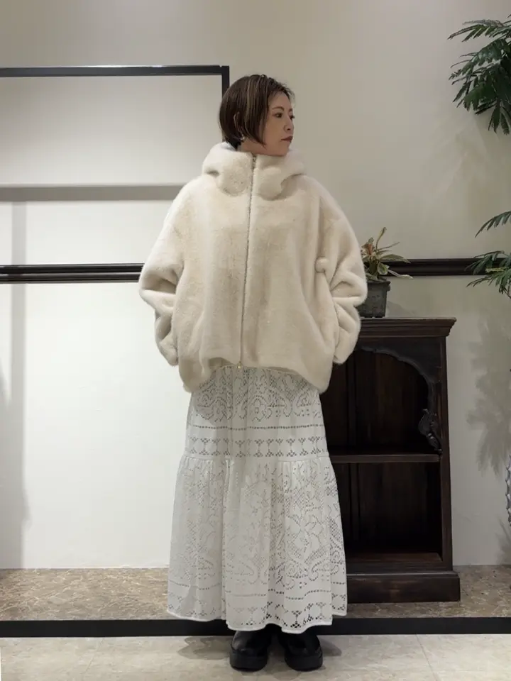 GRACE CONTINENTAL N.YURI コーディネート画像