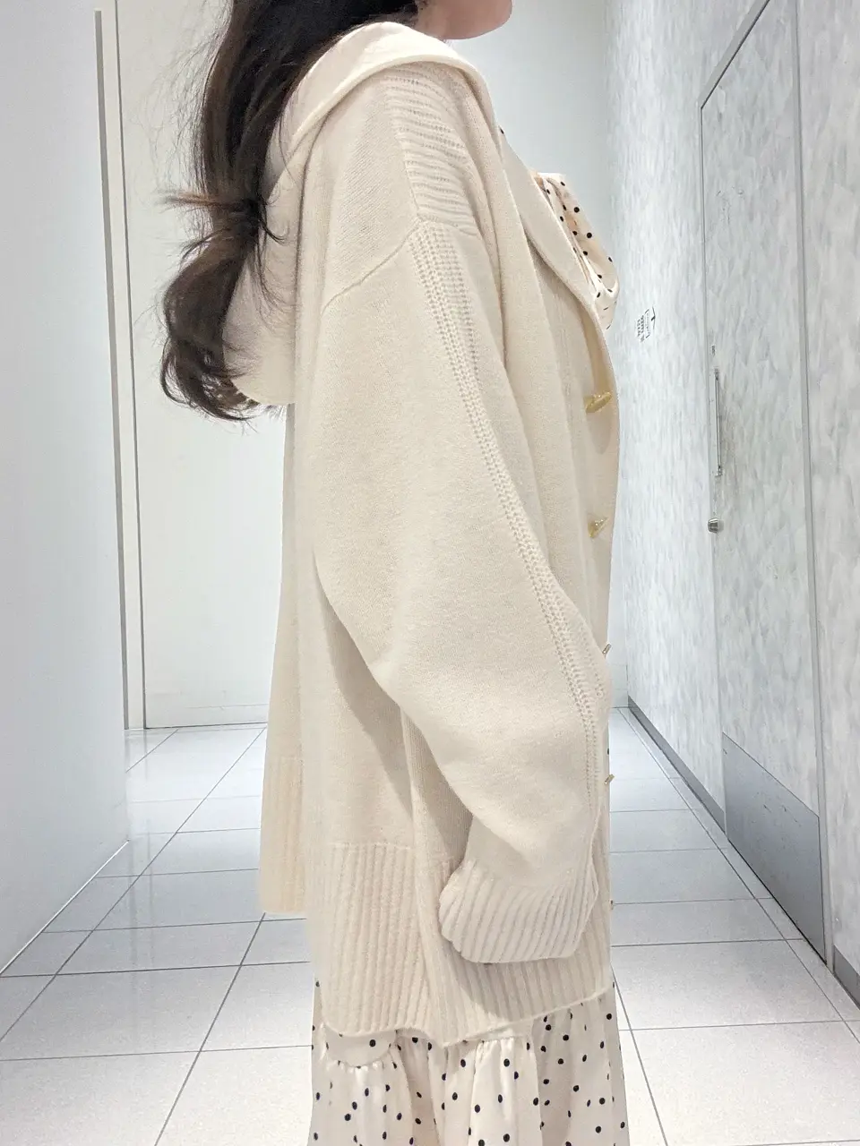 GRACE CONTINENTAL 王　宇キン コーディネート画像