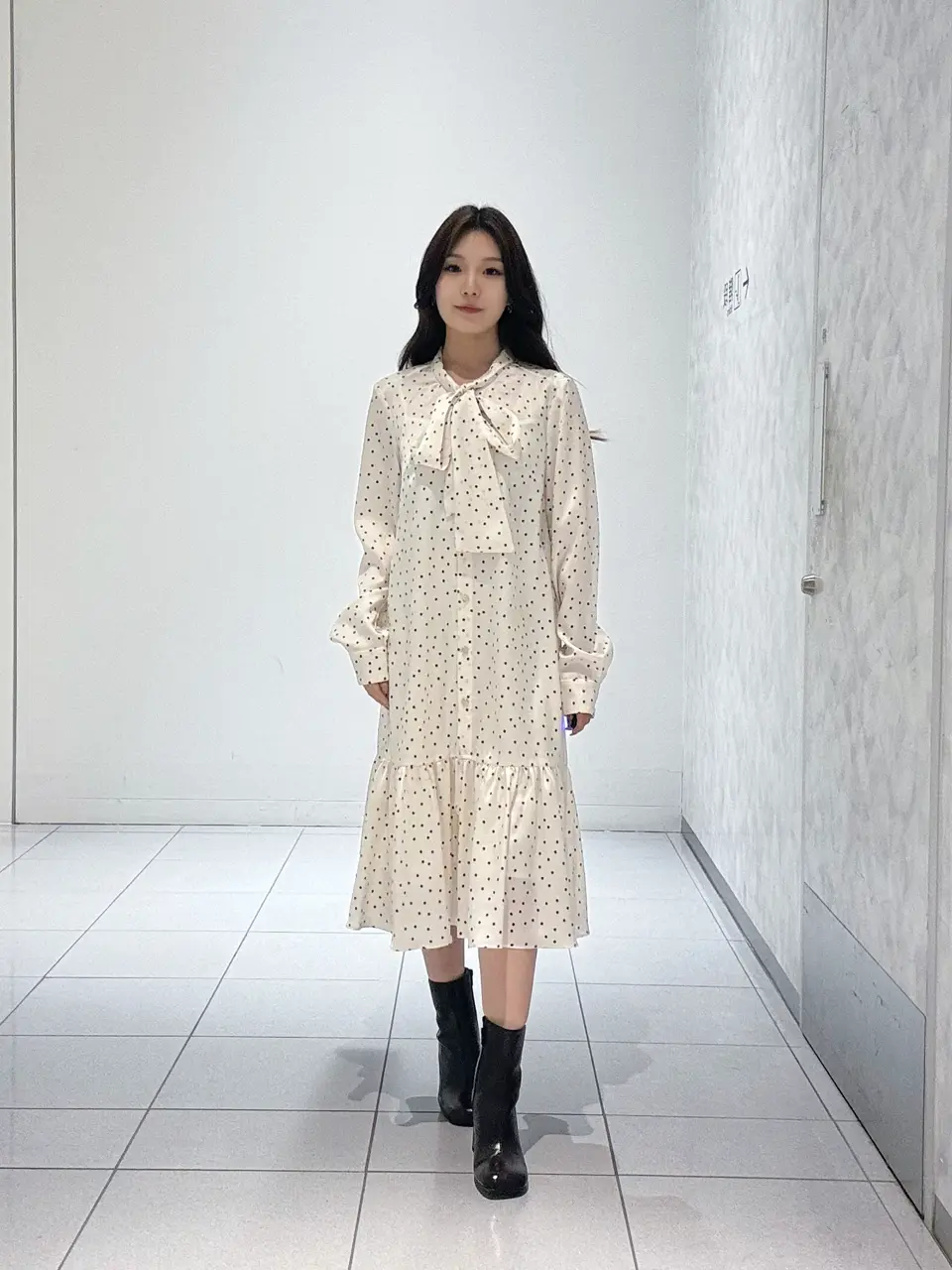 GRACE CONTINENTAL 王　宇キン コーディネート画像