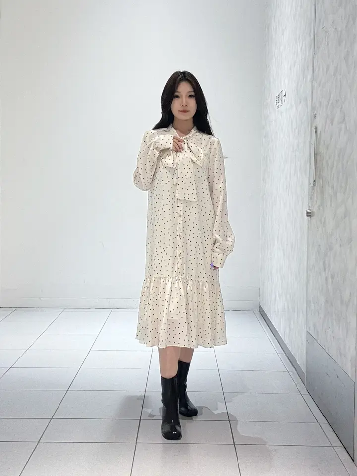 GRACE CONTINENTAL 王　宇キン コーディネート画像