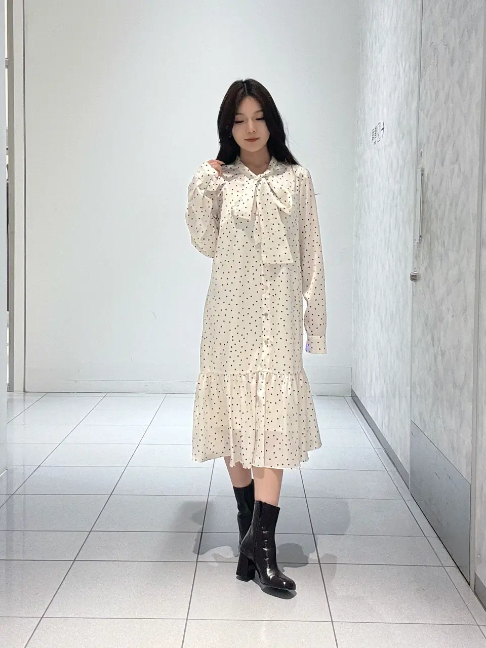 GRACE CONTINENTAL 王　宇キン コーディネート画像