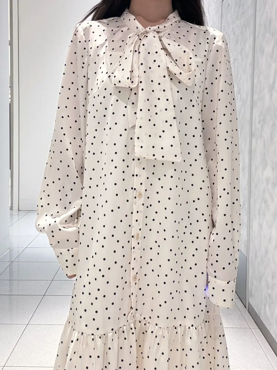 GRACE CONTINENTAL 王　宇キン コーディネート画像