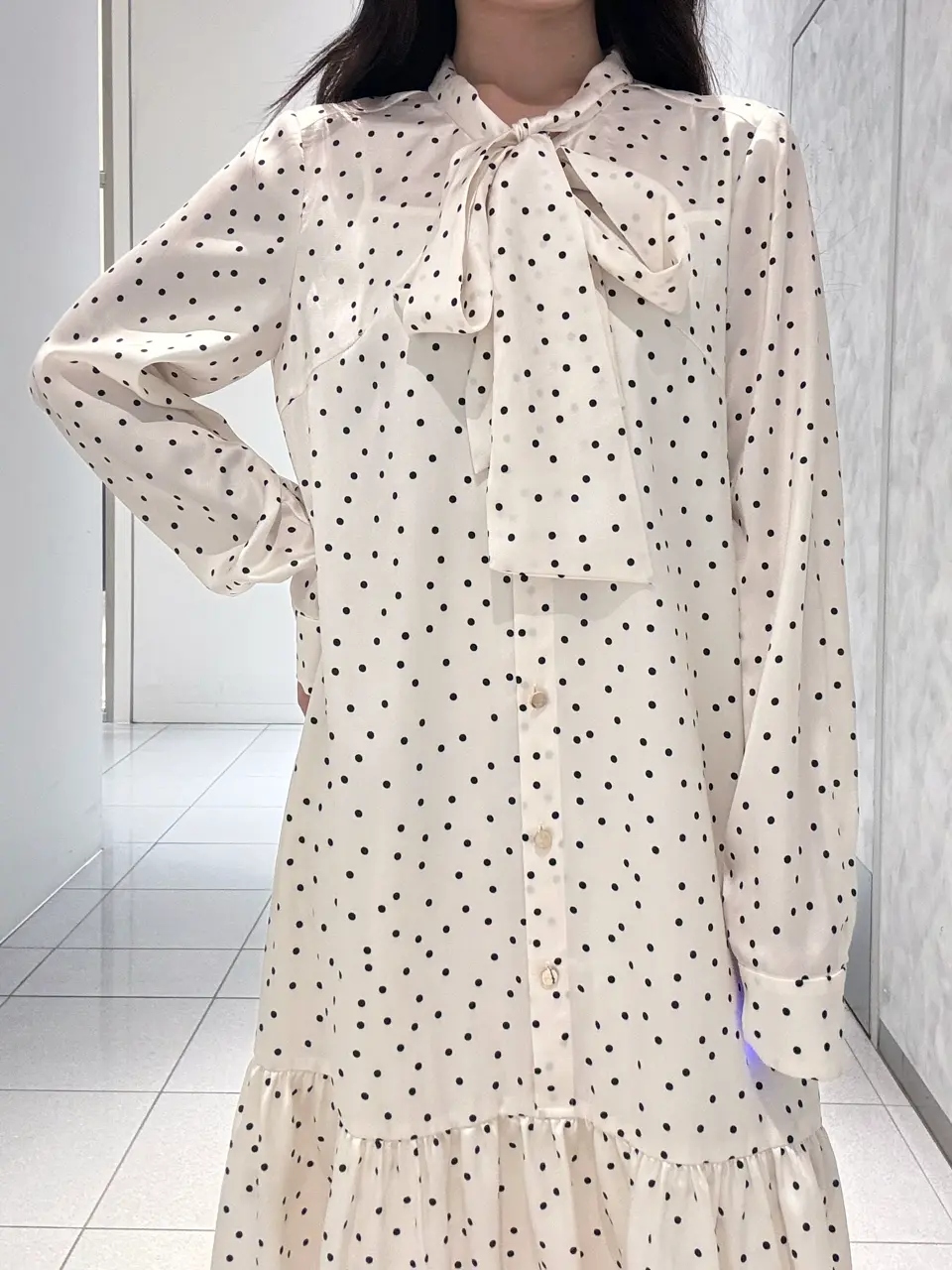 GRACE CONTINENTAL 王　宇キン コーディネート画像