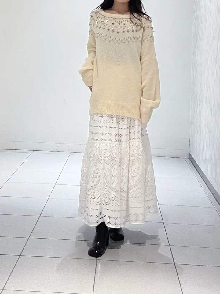 GRACE CONTINENTAL 王　宇キン コーディネート画像